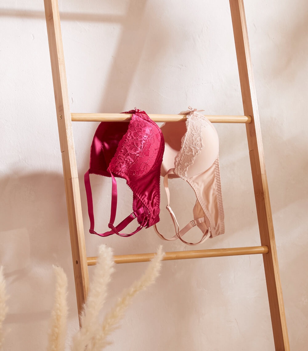 Kolekcja: Właściwe pranie biustonoszy